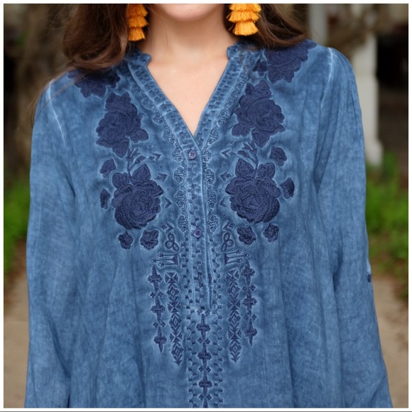 ✨LAST ONE✨Denim Blue Embroidered Tunic Dress - Picture 4 of 4